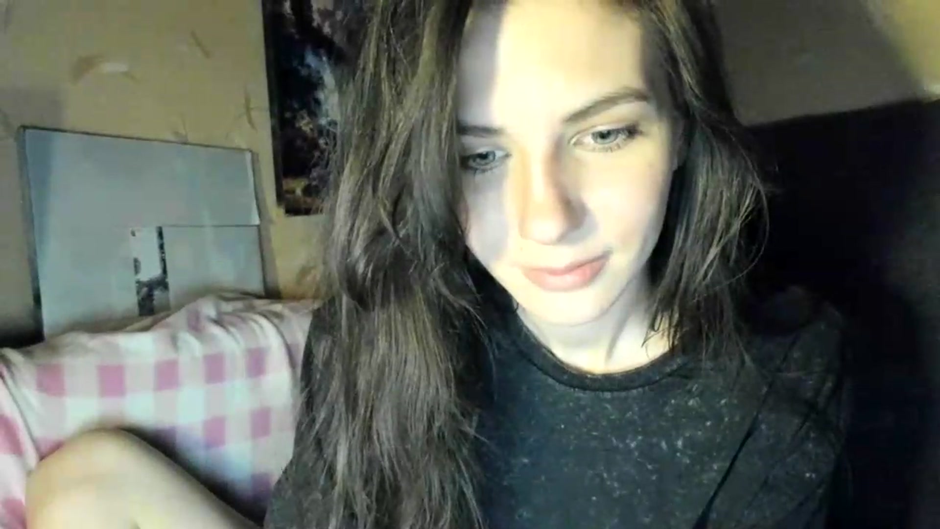 Gallery image thumbnail from Sweet_Temptation's myfreecams stream on, 07/09/2026, 23:56 image 14 of 20