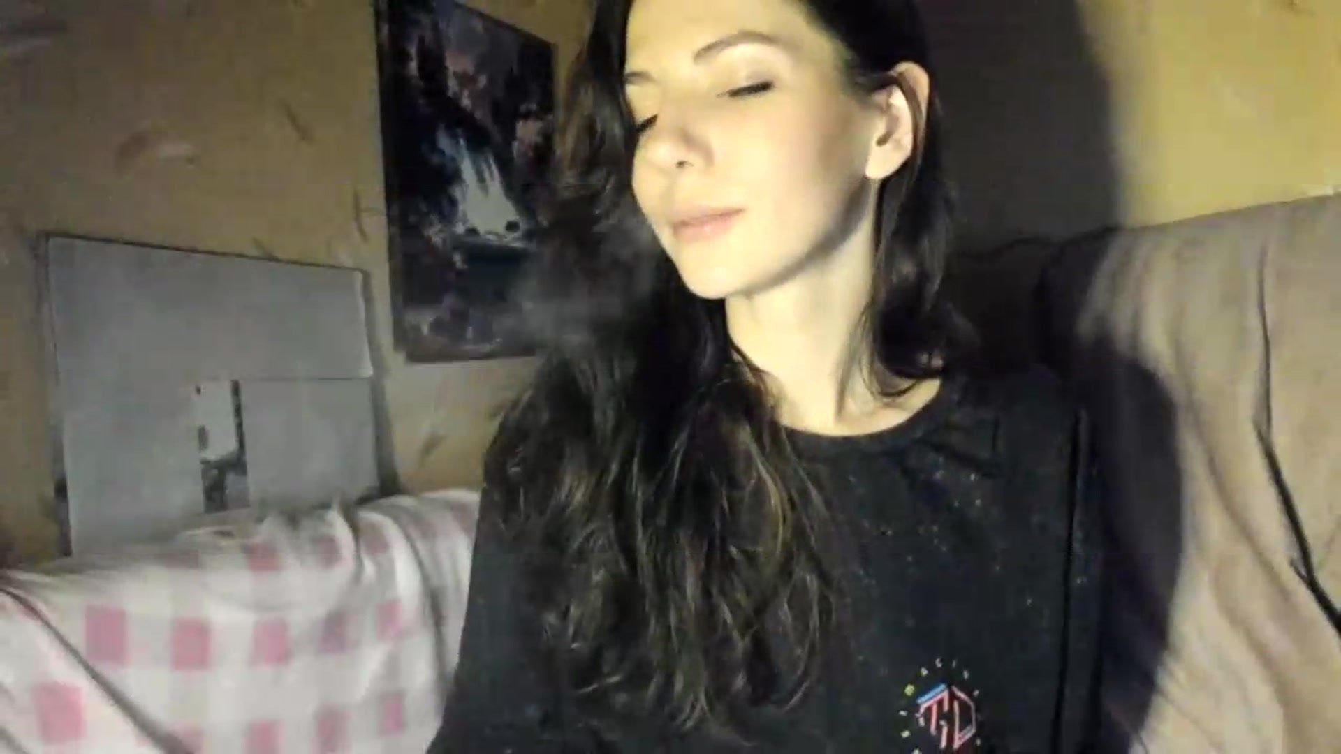 Gallery image thumbnail from Sweet_Temptation's myfreecams stream on, 07/14/2026, 02:26 image 9 of 20