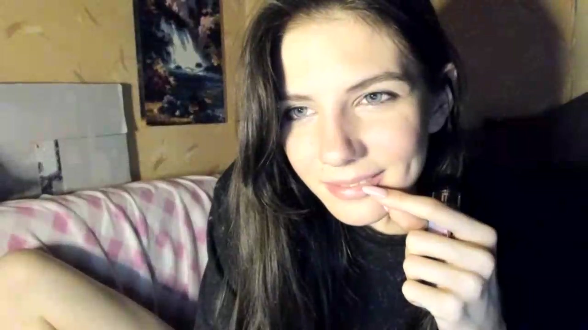Gallery image thumbnail from Sweet_Temptation's myfreecams stream on, 07/29/2026, 02:08 image 14 of 20