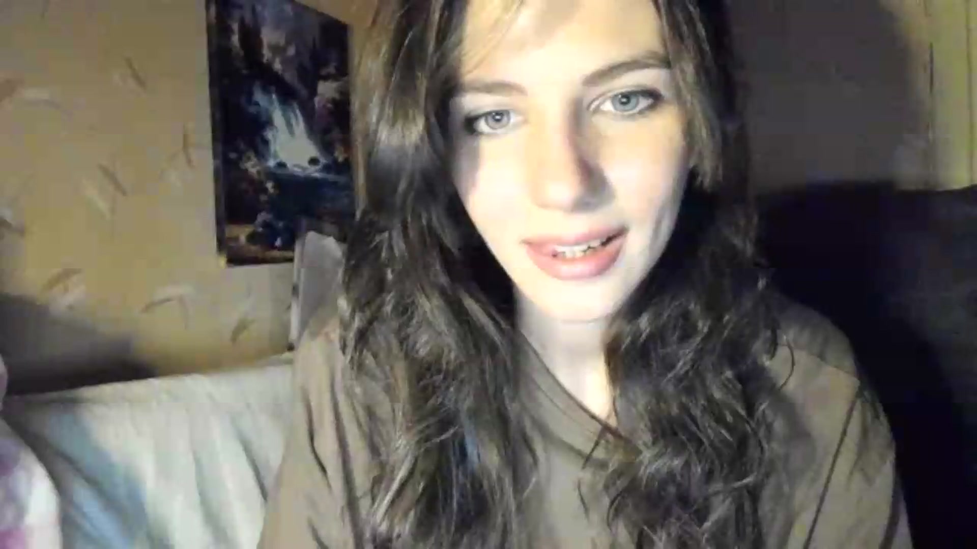 Gallery image thumbnail from Sweet_Temptation's myfreecams stream on, 08/11/2026, 23:48 image 4 of 20