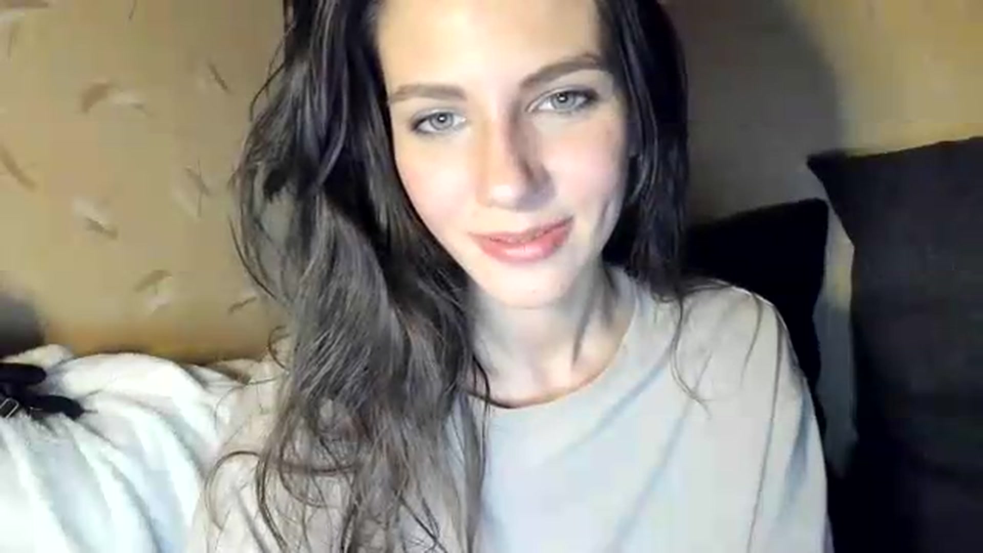 Gallery image thumbnail from Sweet_Temptation's myfreecams stream on, 08/15/2026, 23:26 image 13 of 20