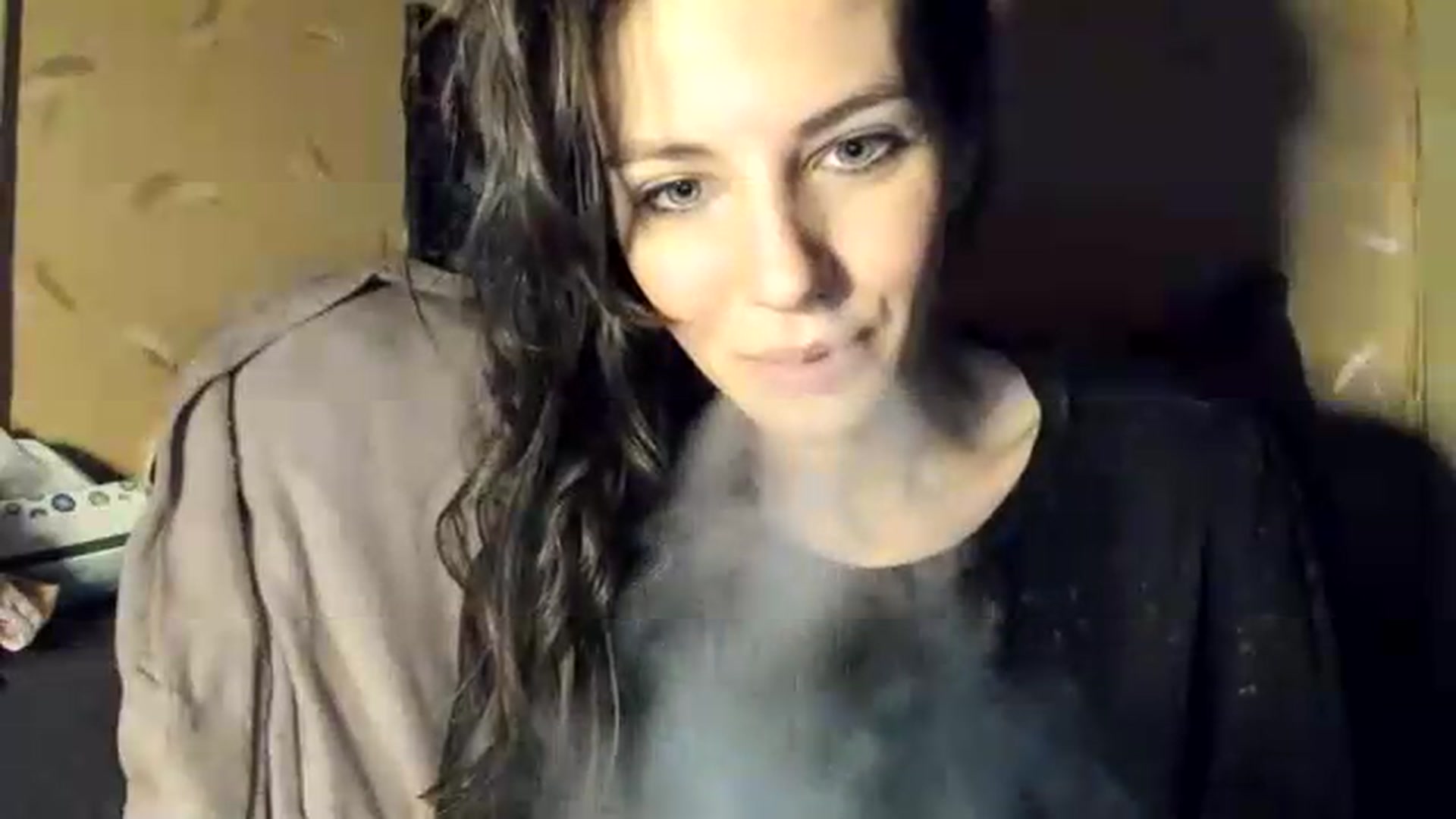 Gallery image thumbnail from Sweet_Temptation's myfreecams stream on, 08/27/2026, 20:22 image 14 of 20