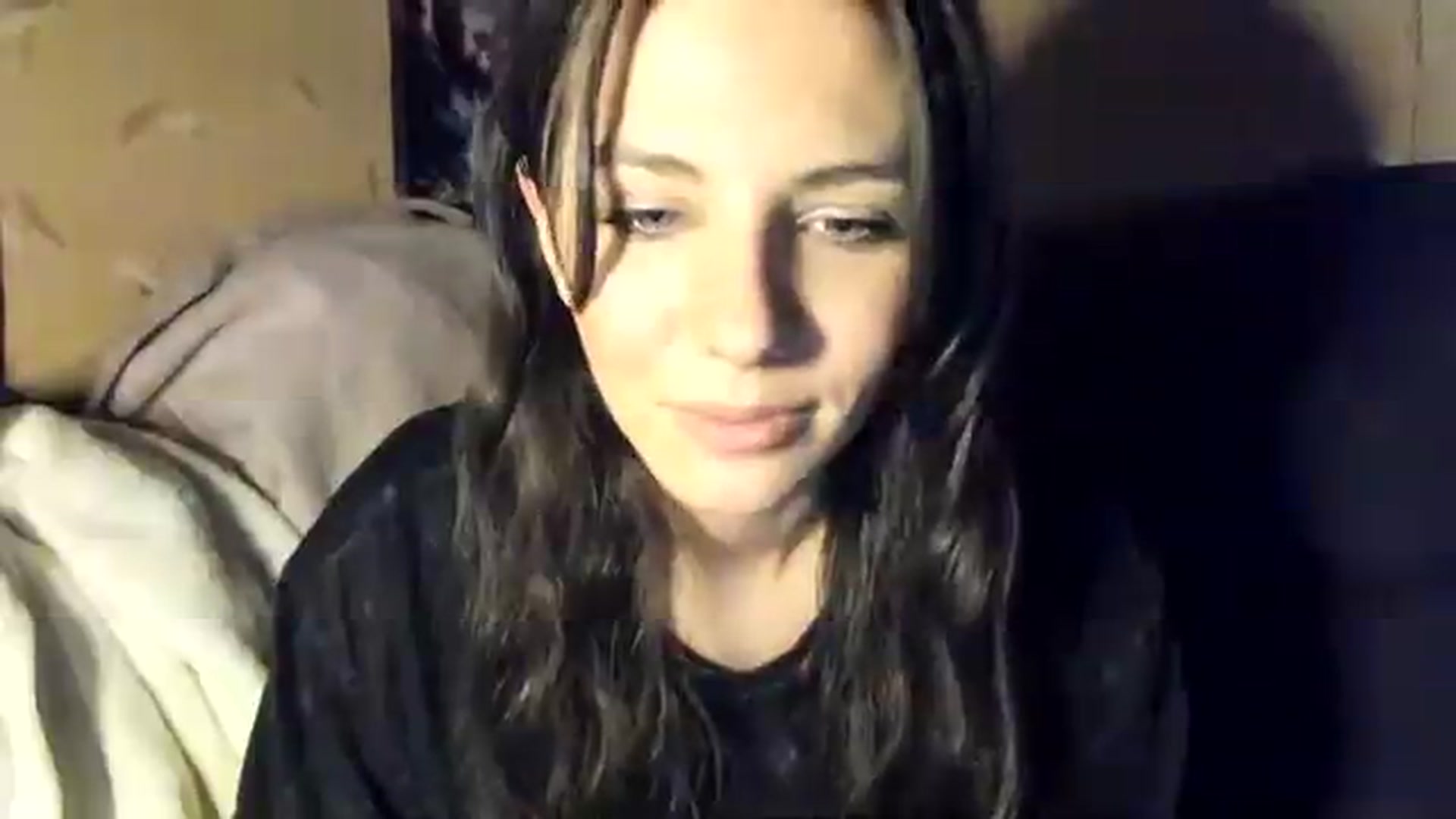 Gallery image thumbnail from Sweet_Temptation's myfreecams stream on, 08/28/2026, 02:07 image 4 of 20