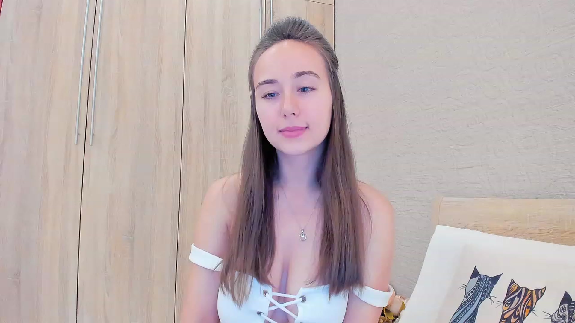 Gallery image thumbnail from Sweet_Tiff's myfreecams stream on, 11/16/2022, 19:27 image 5 of 20