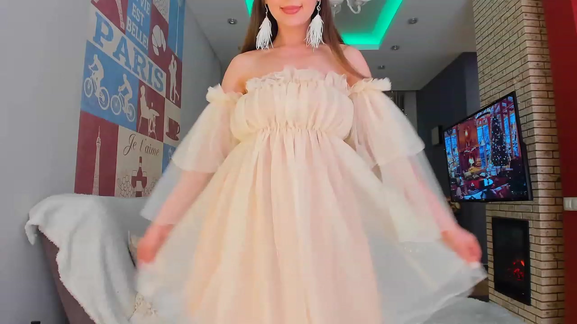 Gallery image thumbnail from Sweet_Tiff's myfreecams stream on, 12/24/2022, 18:31 image 3 of 20
