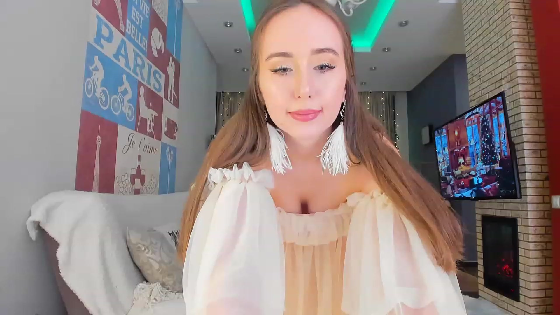 Gallery image thumbnail from Sweet_Tiff's myfreecams stream on, 12/24/2022, 18:31 image 10 of 20