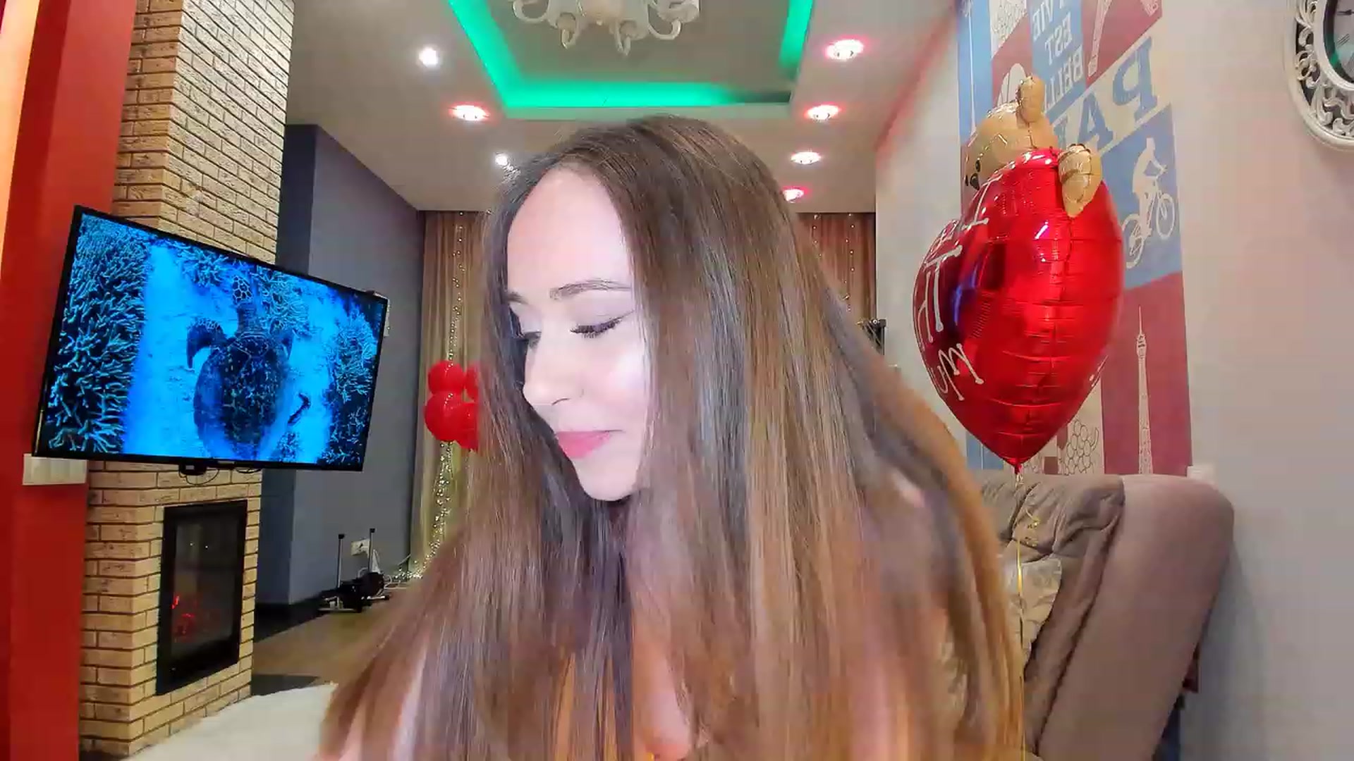 Gallery image thumbnail from Sweet_Tiff's myfreecams stream on, 02/15/2023, 18:22 image 4 of 20