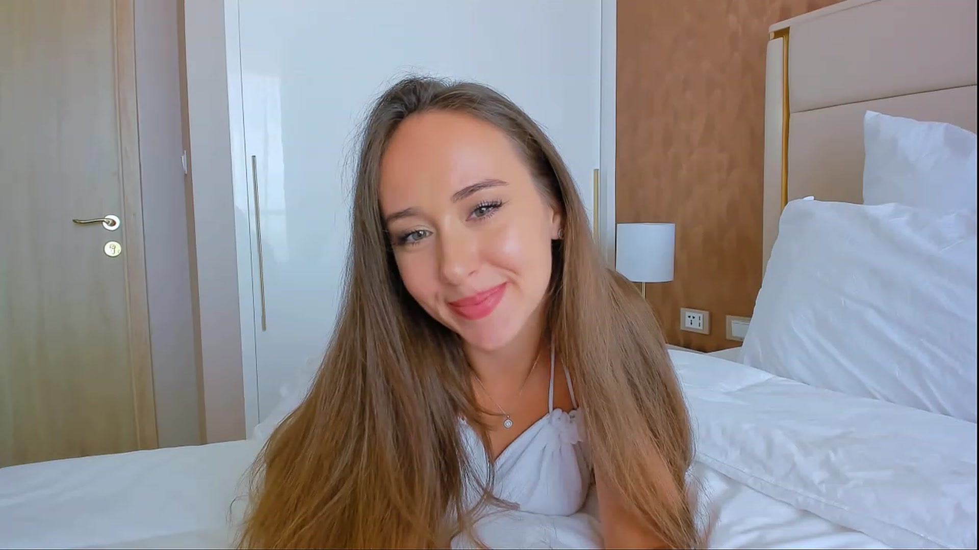 Gallery image thumbnail from Sweet_Tiff's myfreecams stream on, 09/13/2023, 04:34 image 6 of 20