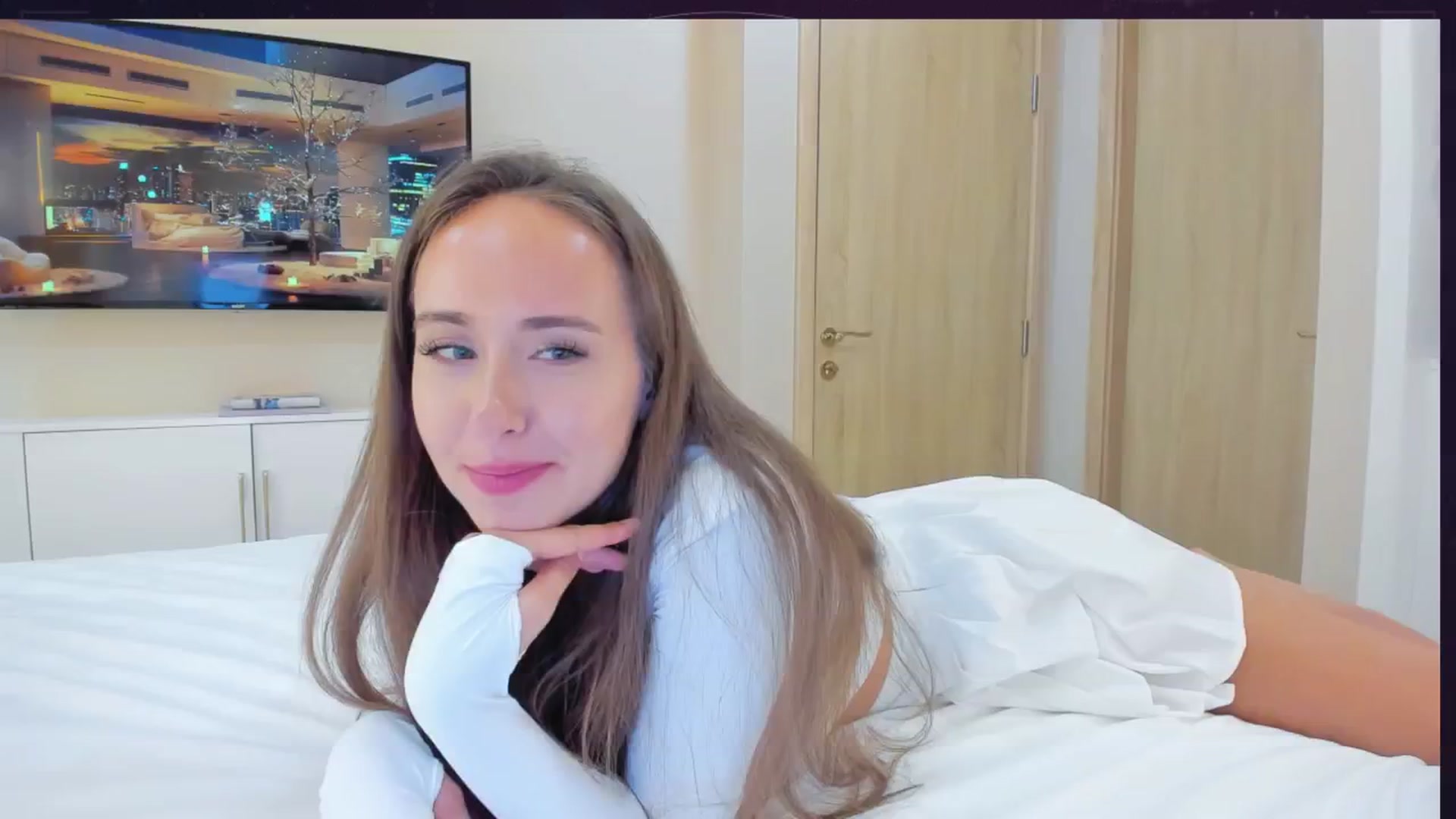 Gallery image thumbnail from Sweet_Tiff's myfreecams stream on, 04/22/2024, 16:27 image 3 of 20