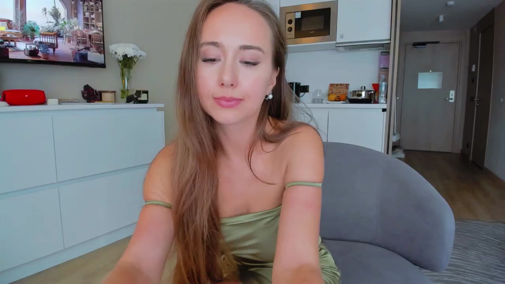 Gallery image thumbnail from Sweet_Tiff's myfreecams stream on, 06/01/2024, 15:01 image 11 of 20