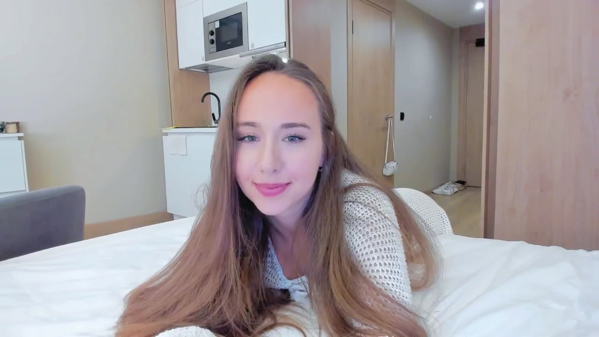 Gallery image thumbnail from Sweet_Tiff's myfreecams stream on, 06/06/2024, 15:16 image 8 of 20