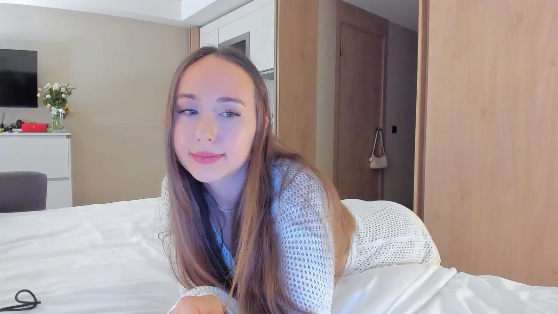 Gallery image thumbnail from Sweet_Tiff's myfreecams stream on, 08/21/2024, 17:56 image 18 of 20