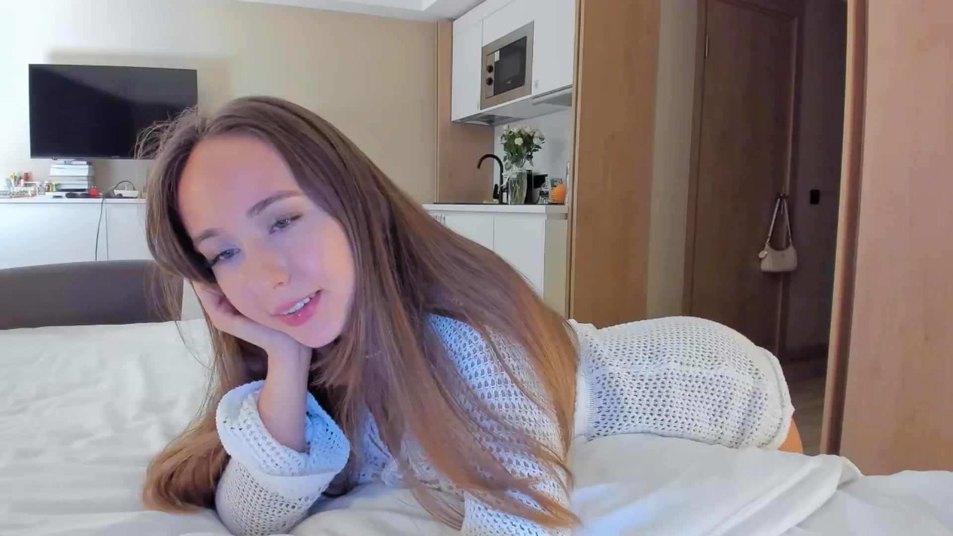 Gallery image thumbnail from Sweet_Tiff's myfreecams stream on, 08/21/2024, 19:28 image 10 of 20