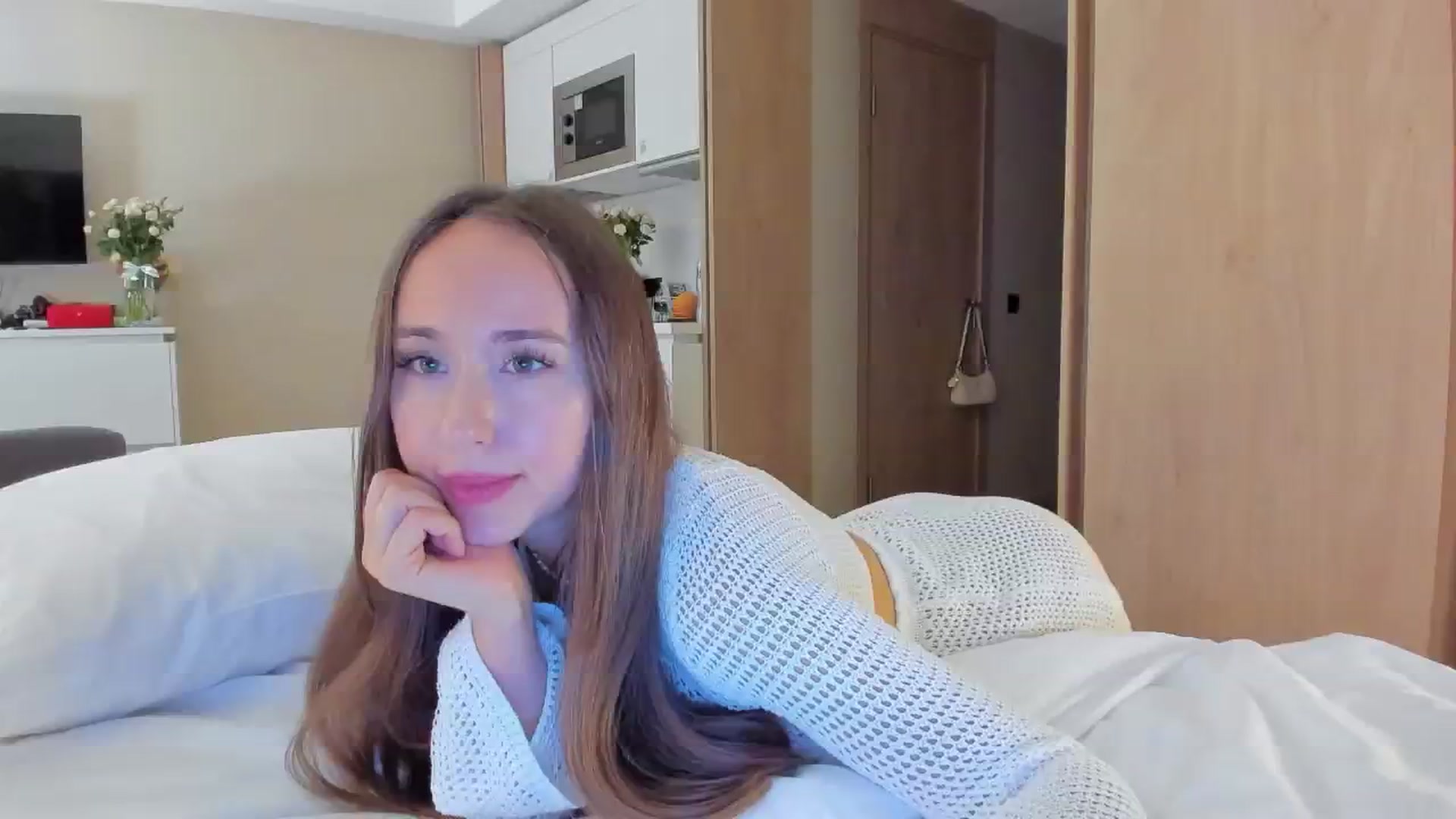Gallery image thumbnail from Sweet_Tiff's myfreecams stream on, 08/21/2024, 20:43 image 9 of 20