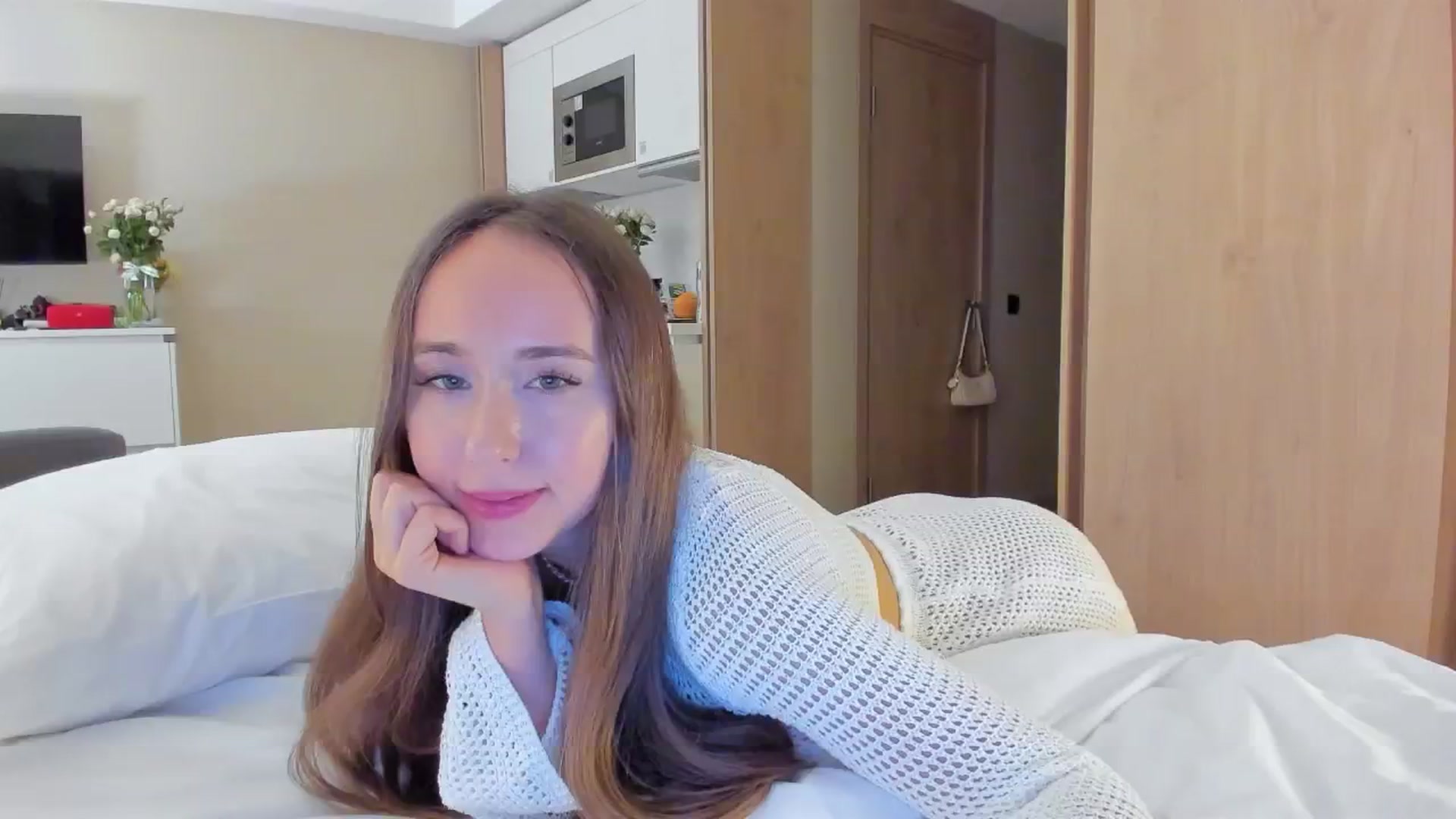 Gallery image thumbnail from Sweet_Tiff's myfreecams stream on, 08/21/2024, 20:43 image 8 of 20