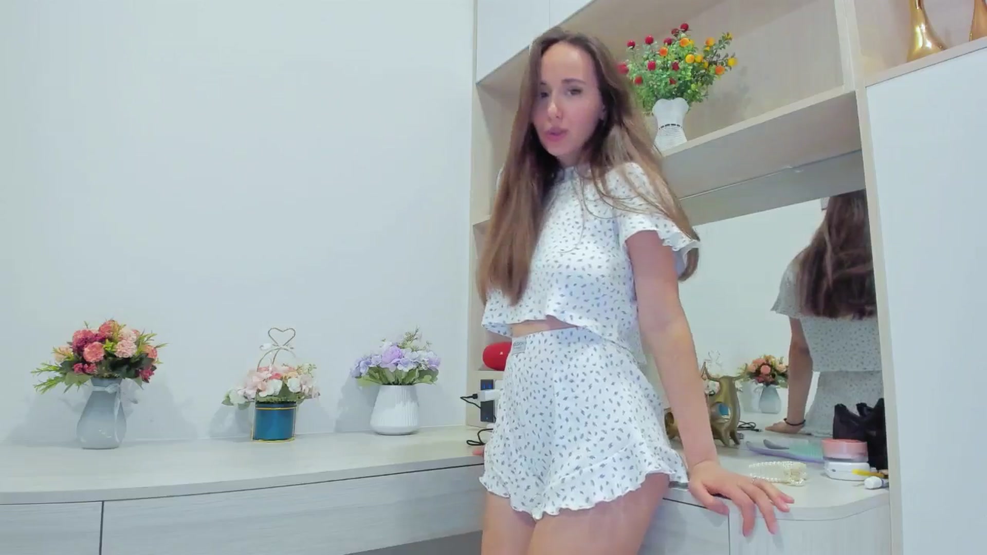 Gallery image thumbnail from Sweet_Tiff's myfreecams stream on, 10/28/2024, 14:37 image 19 of 20