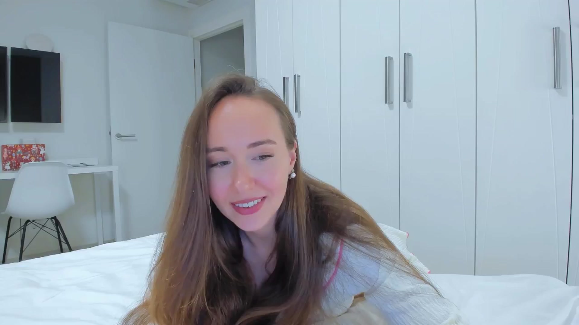 Gallery image thumbnail from Sweet_Tiff's myfreecams stream on, 01/16/2025, 14:10 image 15 of 20