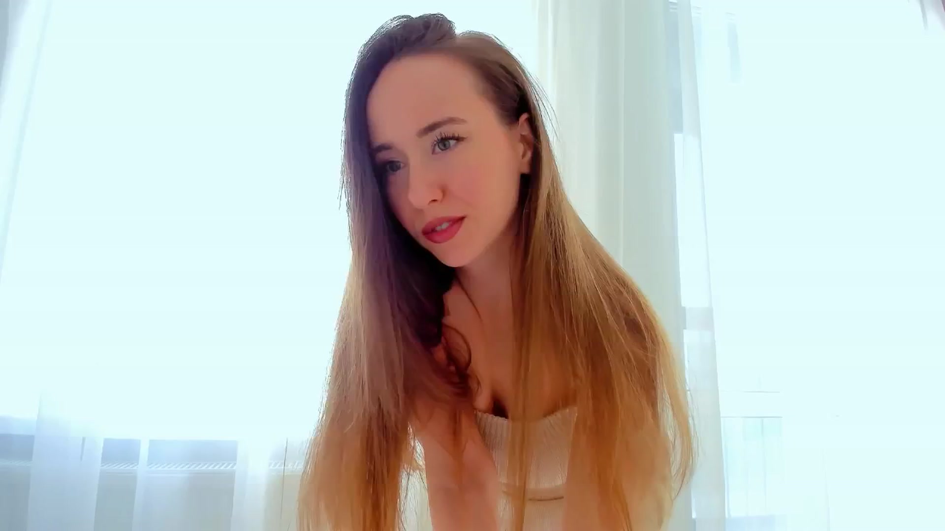 Gallery image thumbnail from Sweet_Tiff's myfreecams stream on, 02/05/2025, 10:49 image 8 of 20