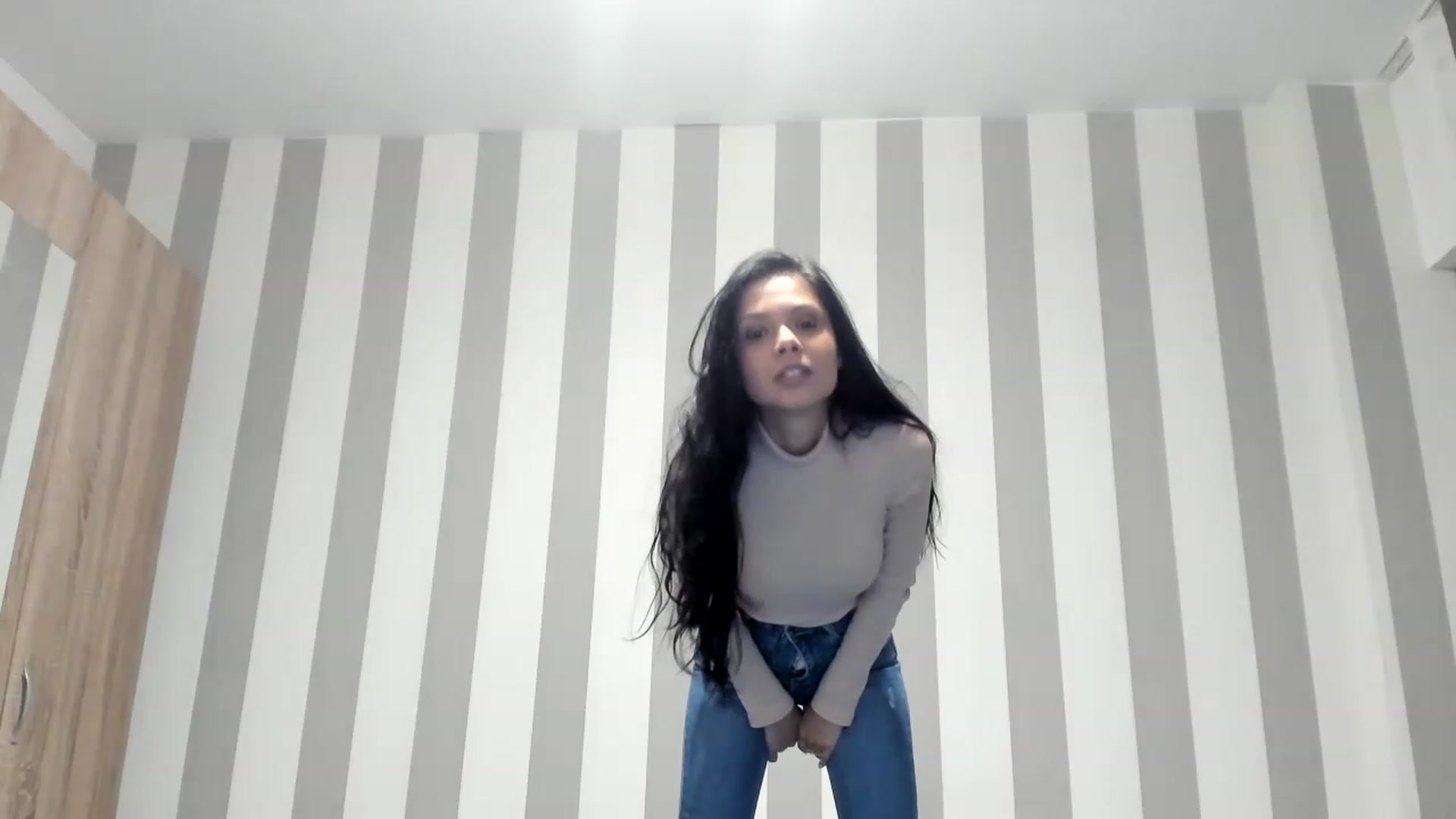 Gallery image thumbnail from Sweet__Alexa's myfreecams stream on, 11/26/2022, 15:39 image 8 of 20