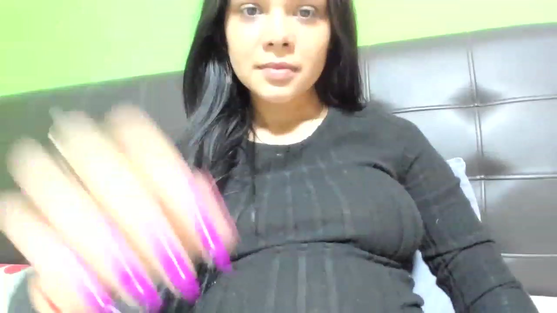 Gallery image thumbnail from Sweet__Alexa's myfreecams stream on, 05/22/2023, 21:18 image 12 of 20