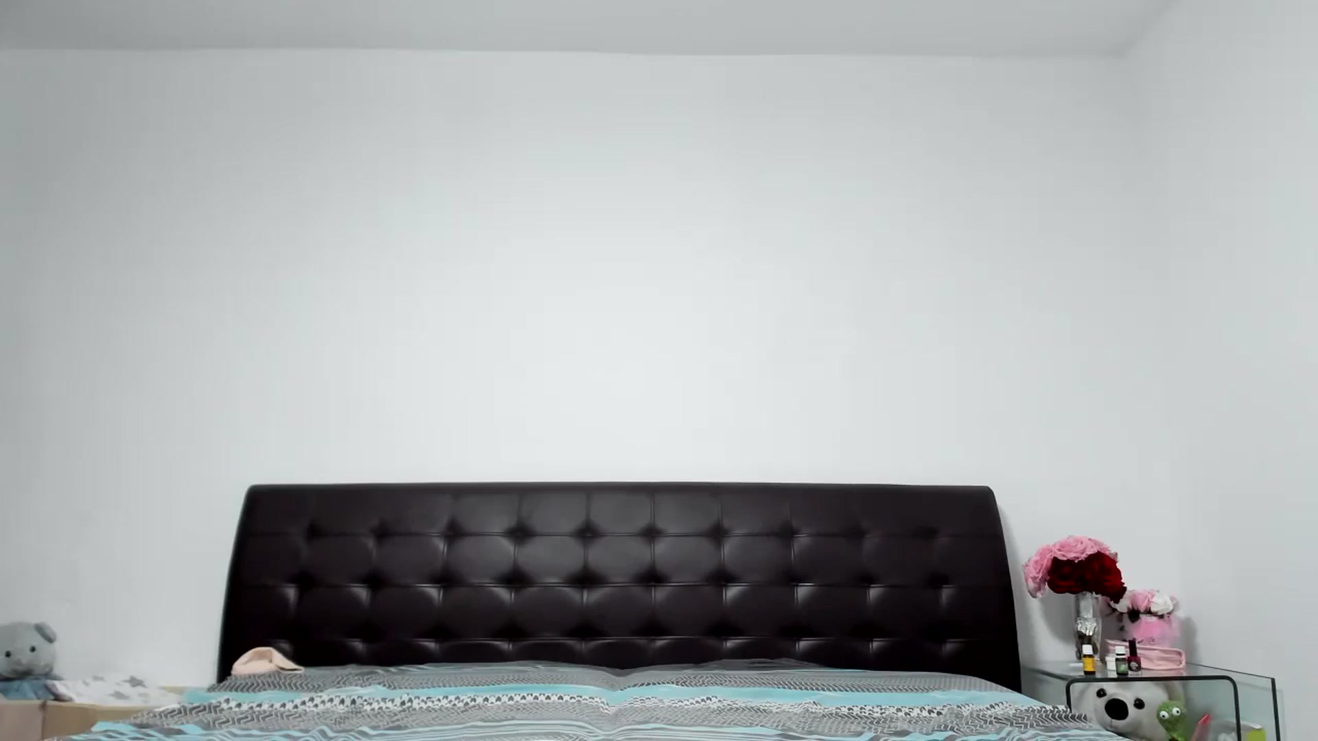 Gallery image thumbnail from Sweet__Alexa's myfreecams stream on, 05/20/2024, 20:42 image 8 of 20