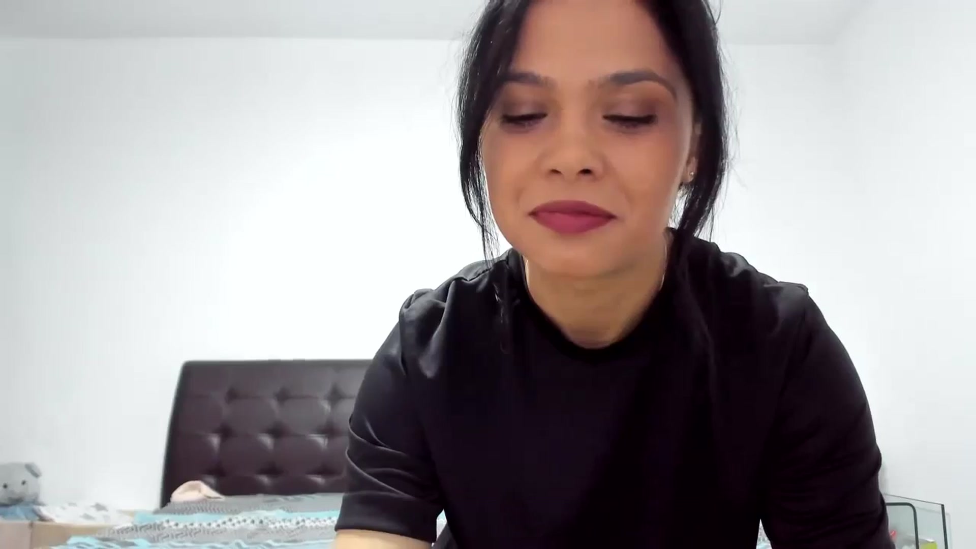 Gallery image thumbnail from Sweet__Alexa's myfreecams stream on, 05/20/2024, 20:42 image 6 of 20