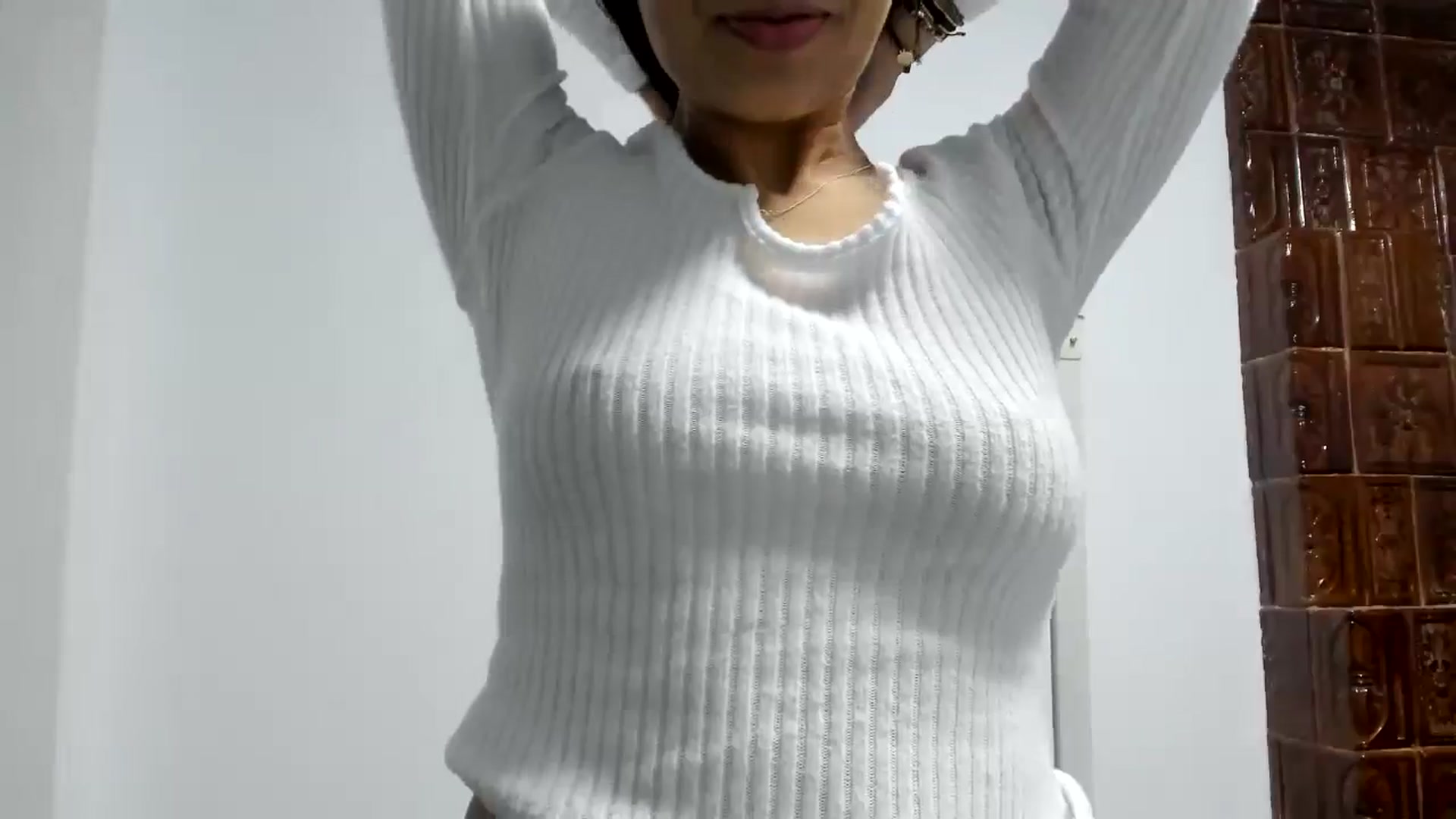 Gallery image thumbnail from Sweet__Alexa's myfreecams stream on, 12/01/2024, 16:36 image 19 of 20