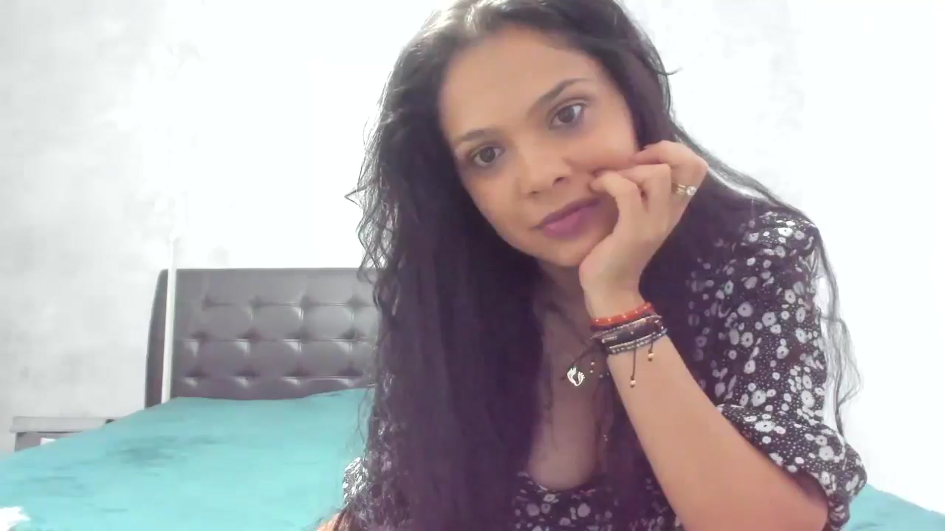 Gallery image thumbnail from Sweet__Alexa's myfreecams stream on, 05/04/2025, 18:18 image 10 of 20