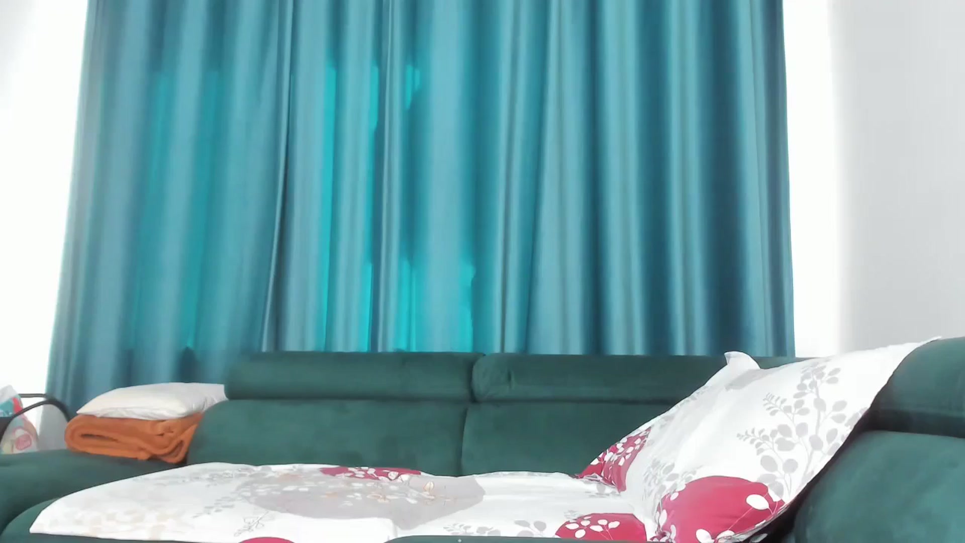 Gallery image thumbnail from Sweet__Alexa's myfreecams stream on, 06/22/2025, 15:40 image 17 of 20