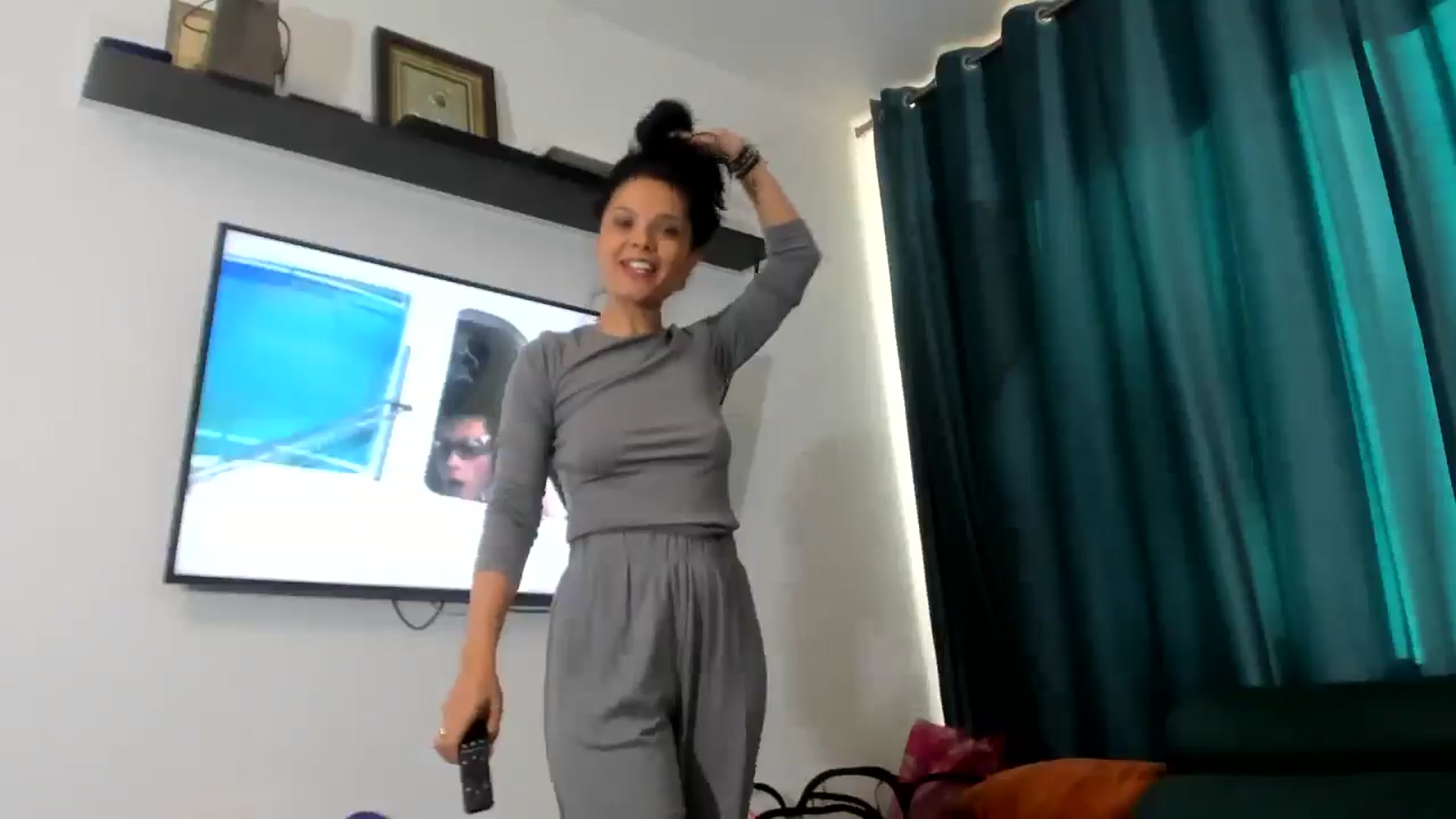 Gallery image thumbnail from Sweet__Alexa's myfreecams stream on, 10/25/2025, 14:17 image 16 of 20