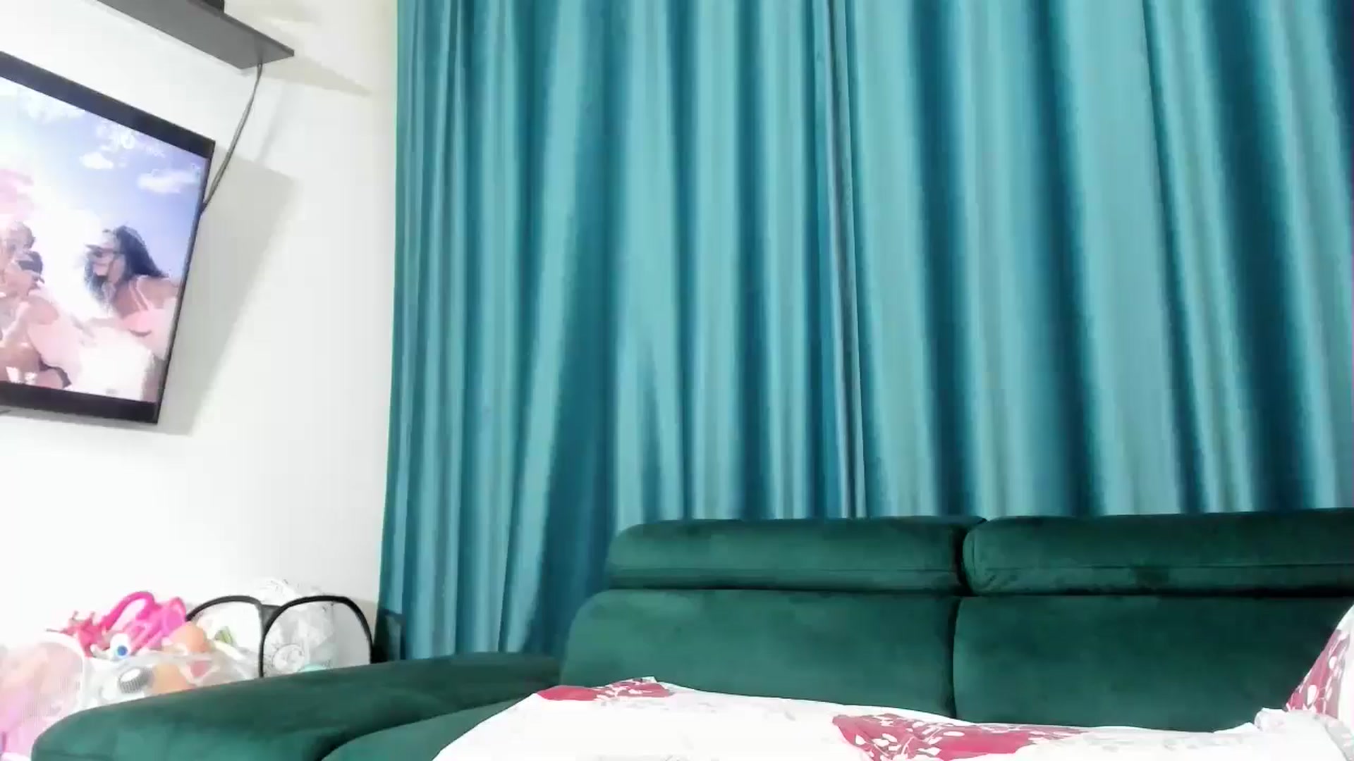 Gallery image thumbnail from Sweet__Alexa's myfreecams stream on, 01/23/2026, 16:15 image 16 of 20
