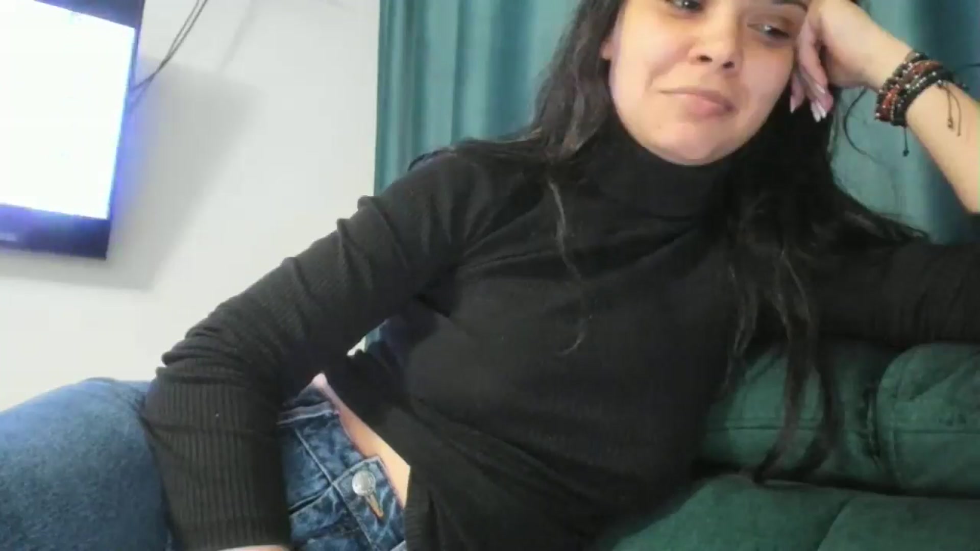 Gallery image thumbnail from Sweet__Alexa's myfreecams stream on, 01/25/2026, 17:26 image 19 of 20