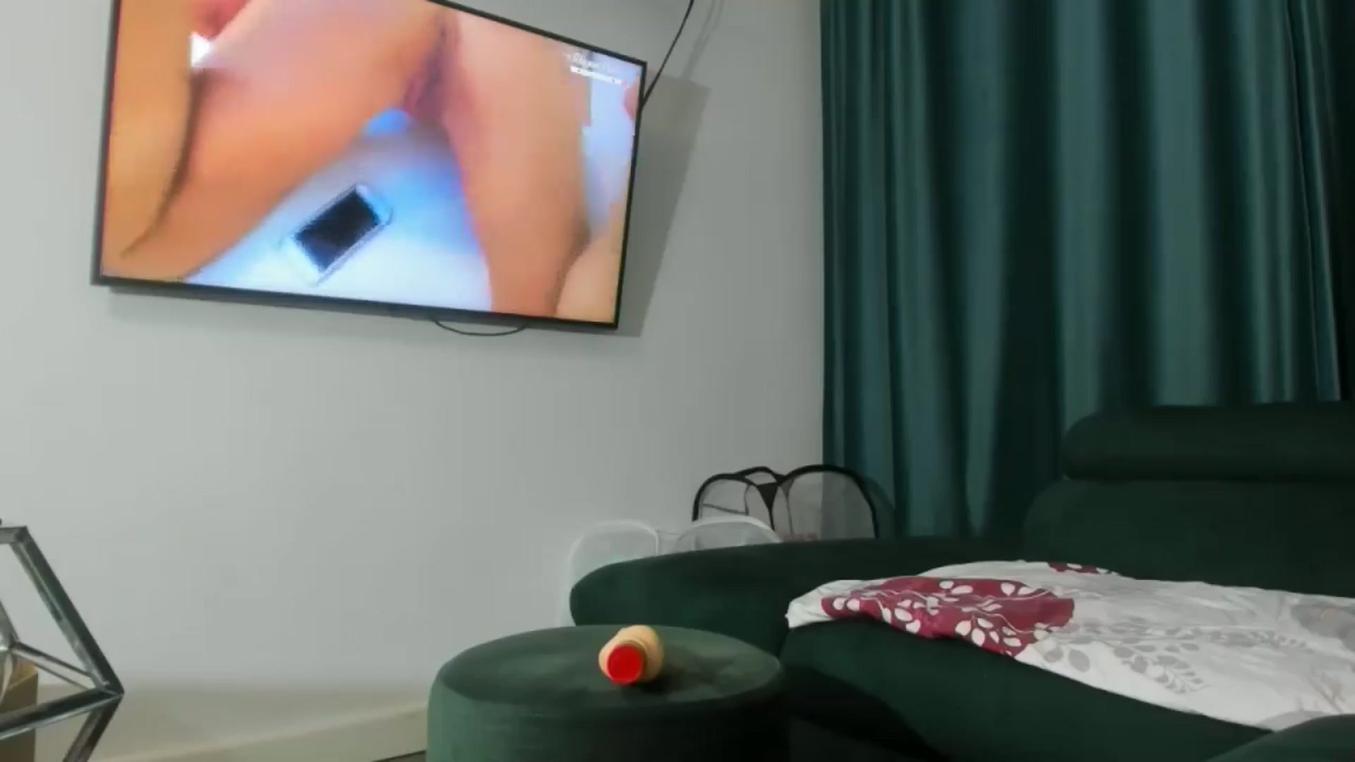 Gallery image thumbnail from Sweet__Alexa's myfreecams stream on, 03/29/2026, 16:53 image 16 of 20