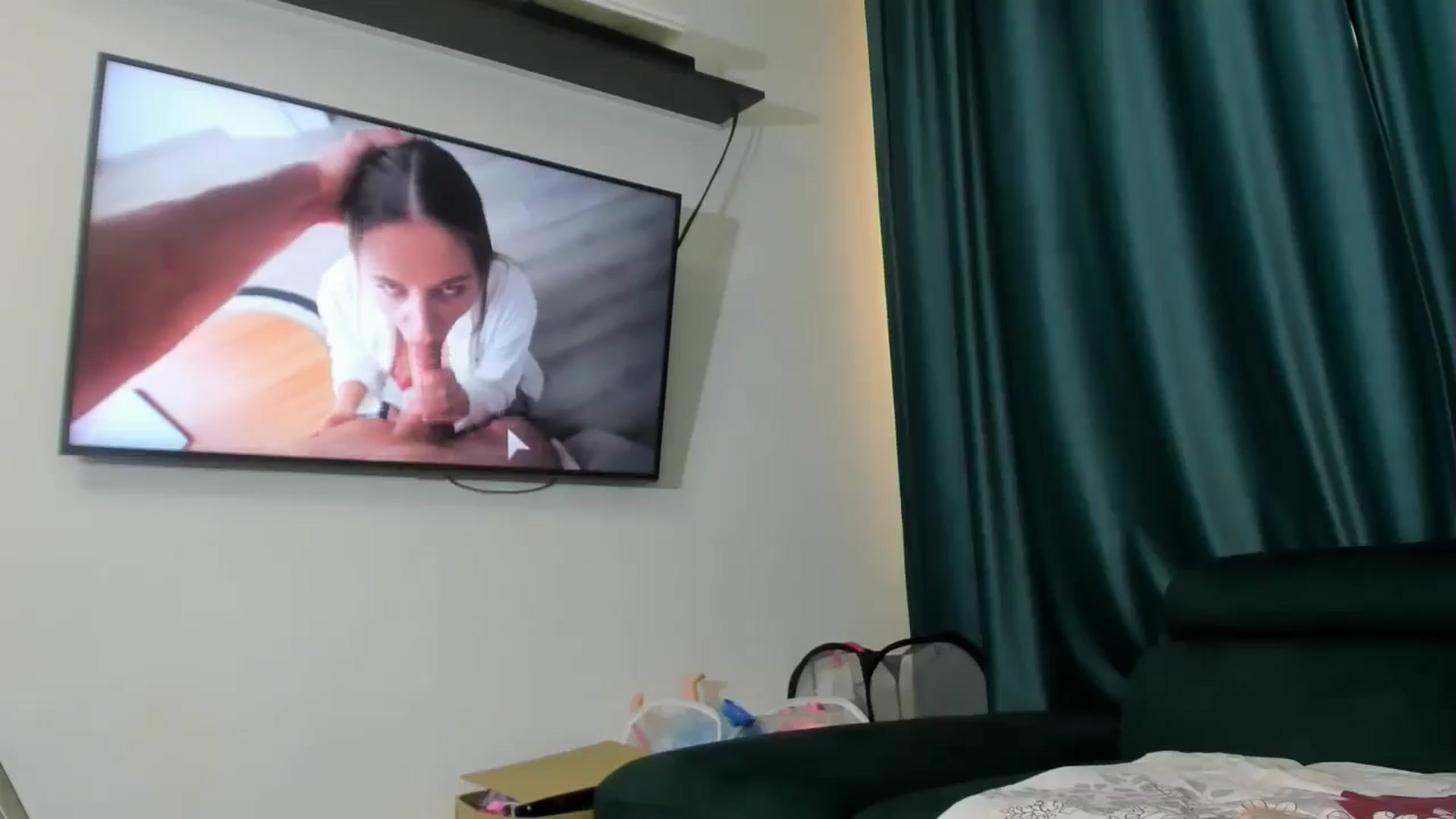 Gallery image thumbnail from Sweet__Alexa's myfreecams stream on, 04/04/2026, 16:25 image 10 of 20