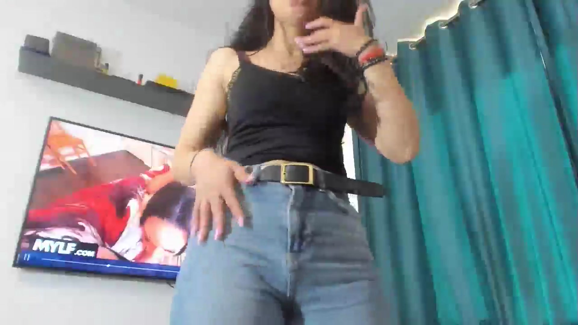 Gallery image thumbnail from Sweet__Alexa's myfreecams stream on, 04/15/2026, 15:53 image 7 of 20