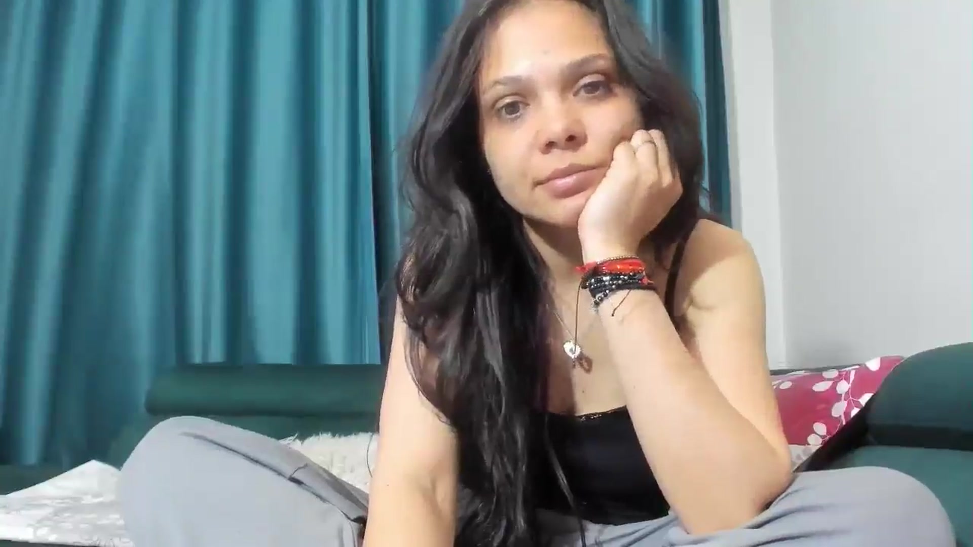 Gallery image thumbnail from Sweet__Alexa's myfreecams stream on, 04/20/2026, 21:14 image 13 of 20