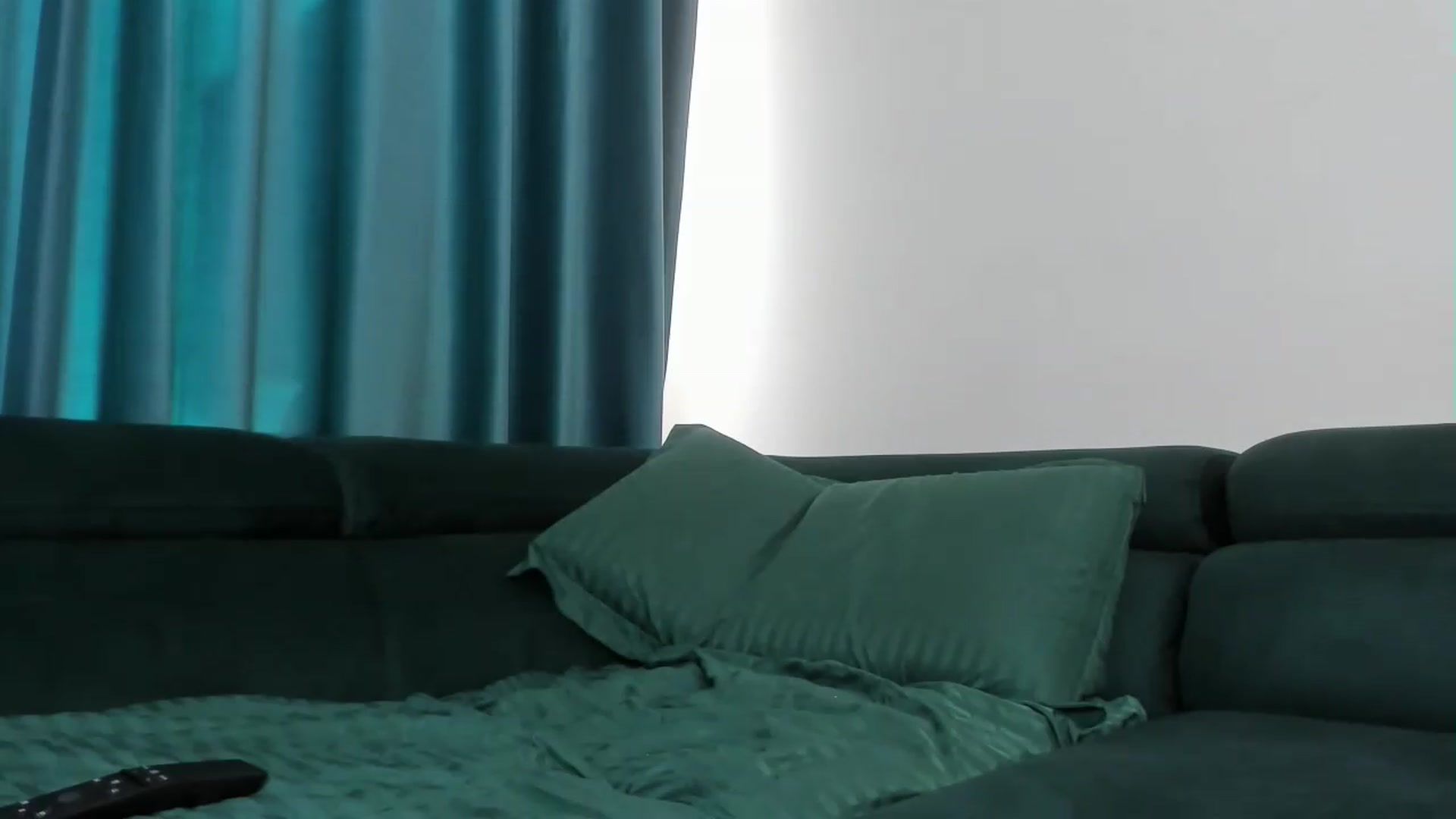 Gallery image thumbnail from Sweet__Alexa's myfreecams stream on, 07/06/2026, 15:00 image 17 of 20