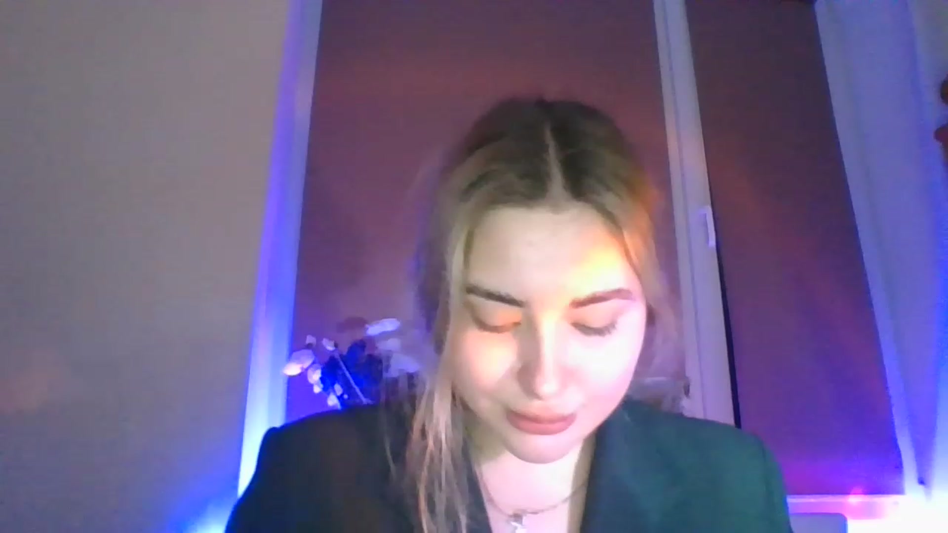 Gallery image thumbnail from Sweet__Doll__'s myfreecams stream on, 11/24/2022, 20:47 image 14 of 20