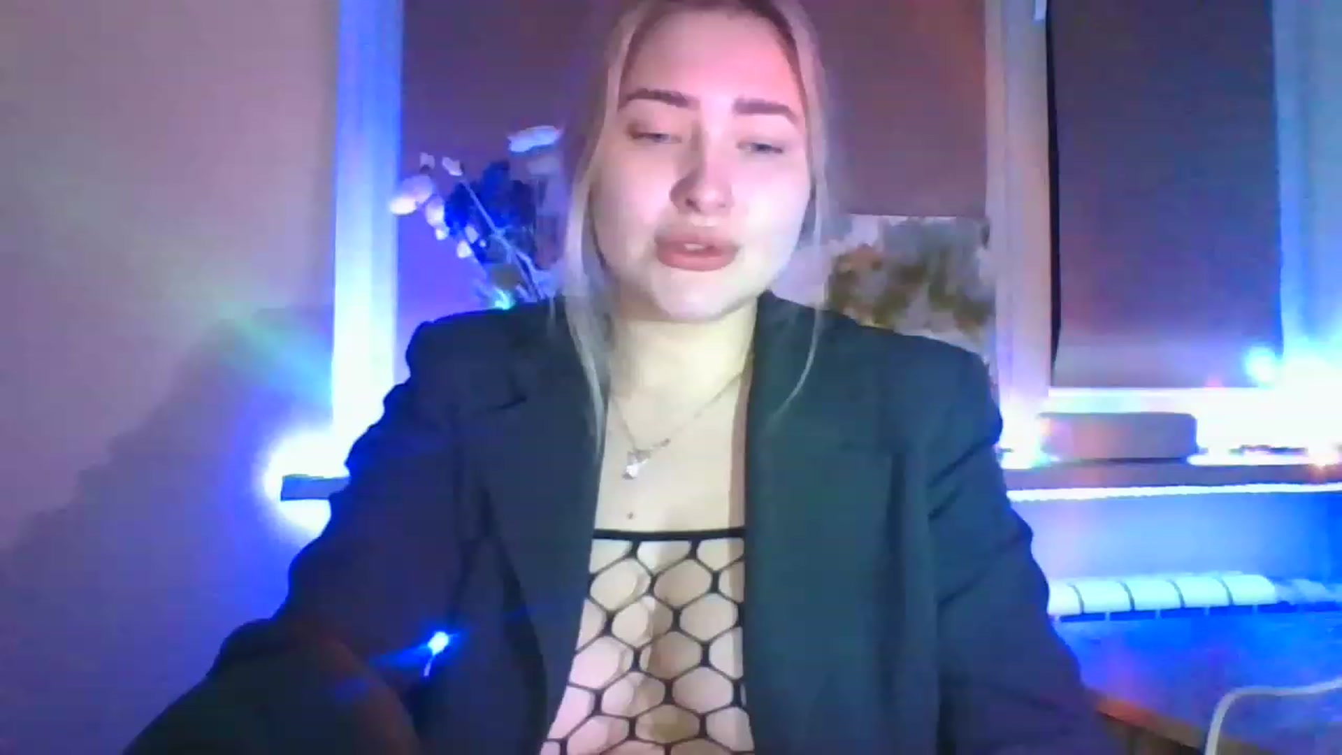 Gallery image thumbnail from Sweet__Doll__'s myfreecams stream on, 11/24/2022, 20:47 image 6 of 20