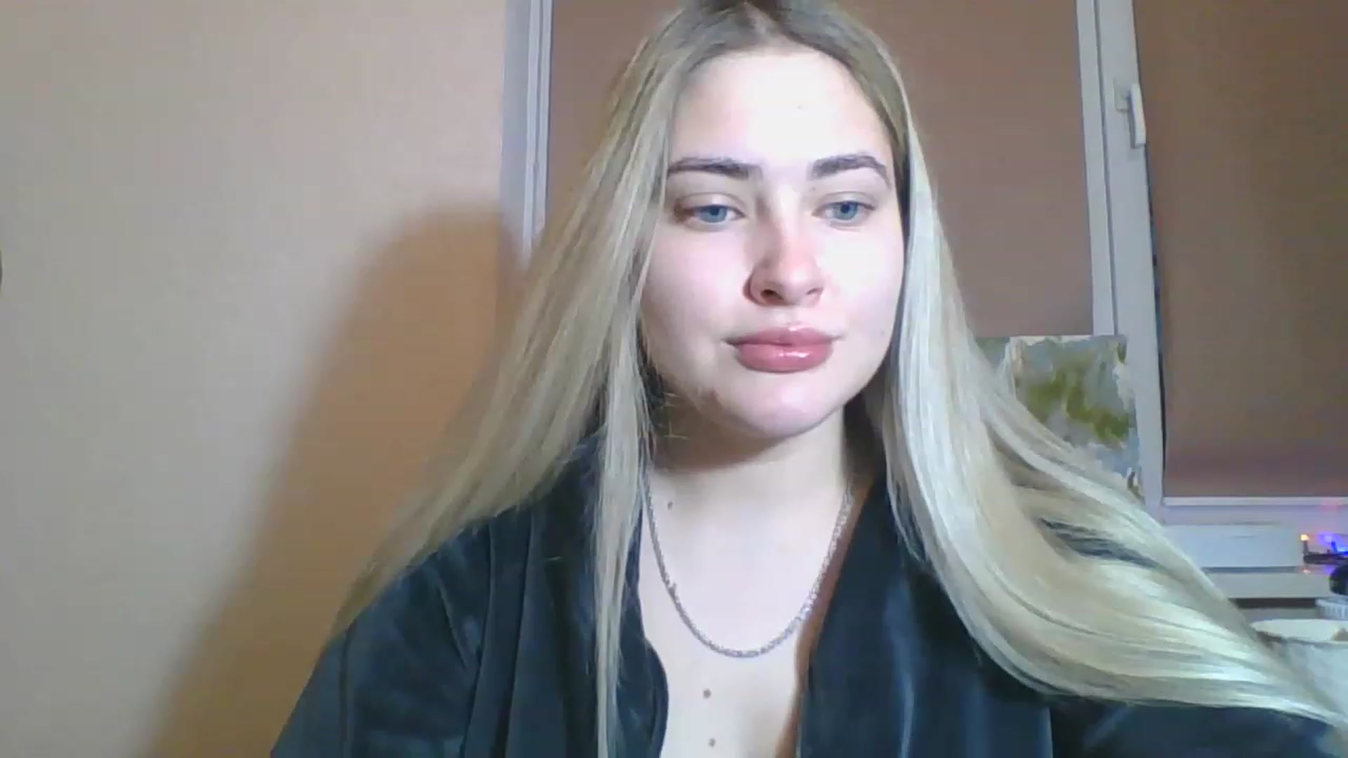 Gallery image thumbnail from Sweet__Doll__'s myfreecams stream on, 12/05/2022, 14:05 image 1 of 20