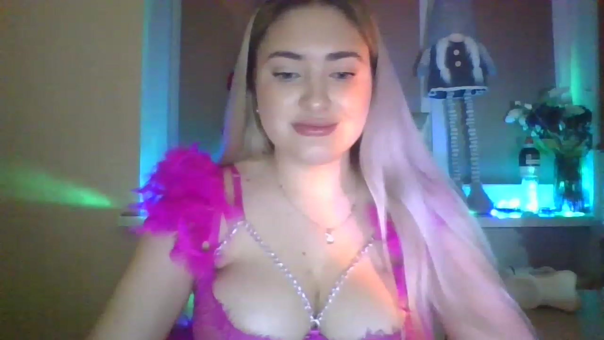 Gallery image thumbnail from Sweet__Doll__'s myfreecams stream on, 12/24/2022, 14:34 image 20 of 20