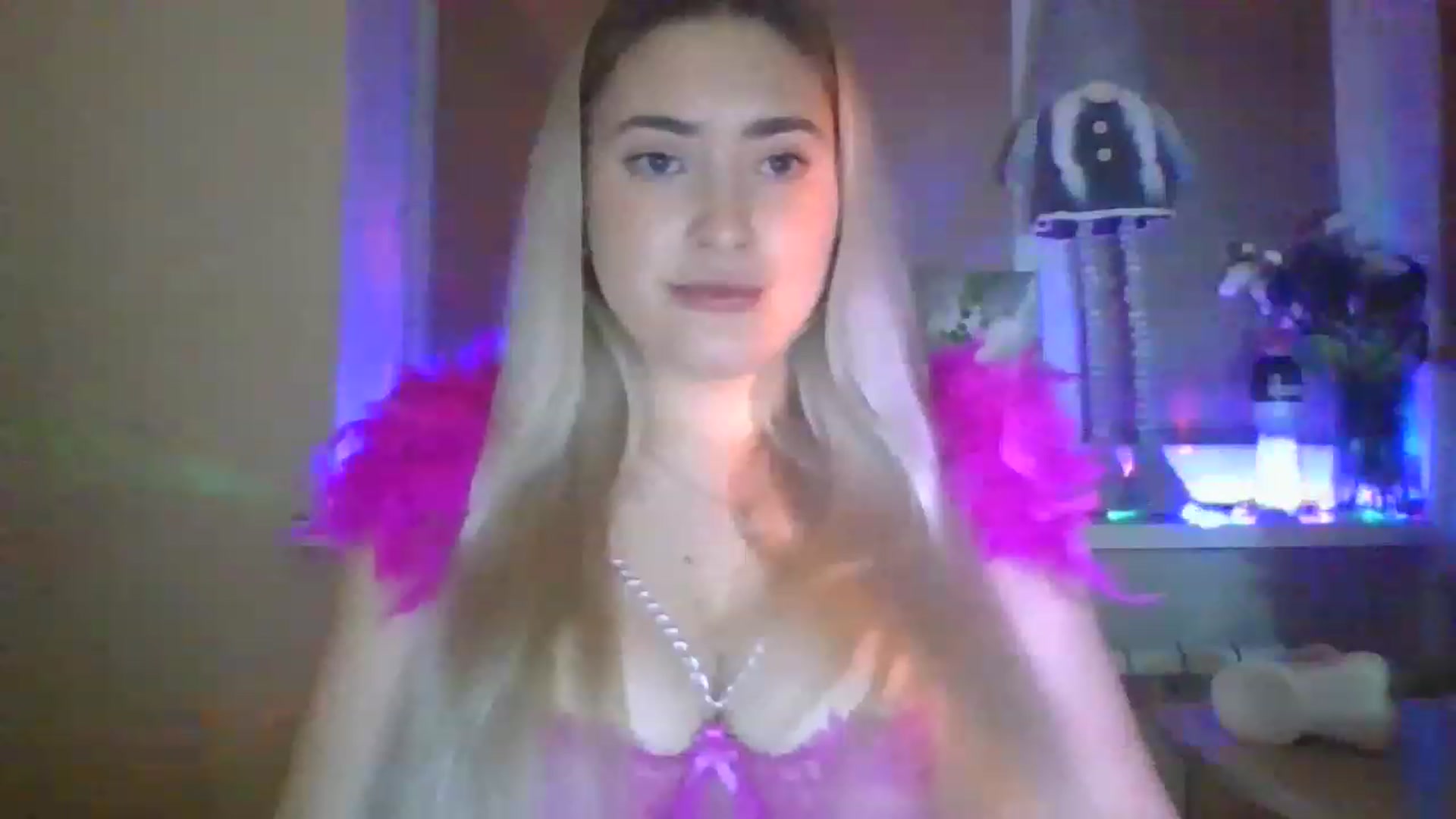 Gallery image thumbnail from Sweet__Doll__'s myfreecams stream on, 12/24/2022, 14:34 image 8 of 20