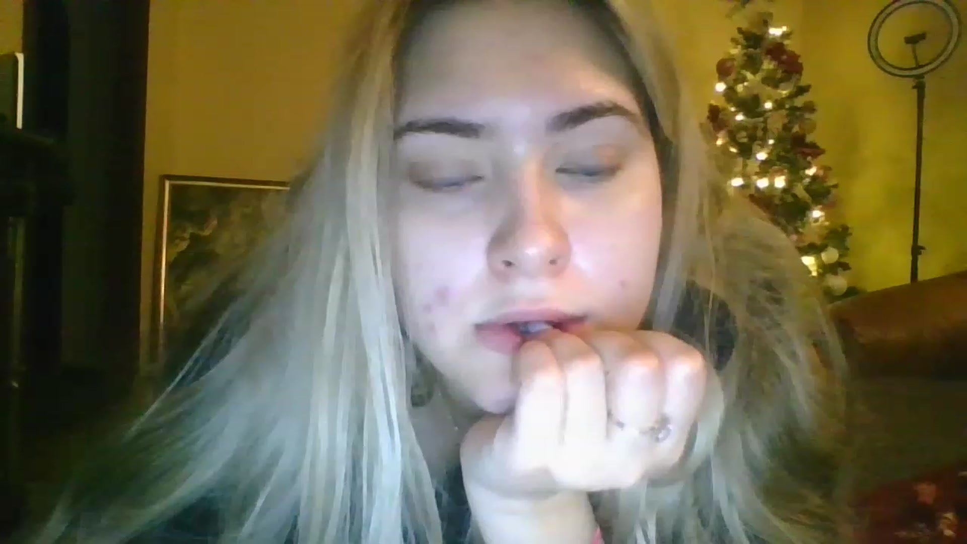 Gallery image thumbnail from Sweet__Doll__'s myfreecams stream on, 12/25/2022, 22:07 image 8 of 20