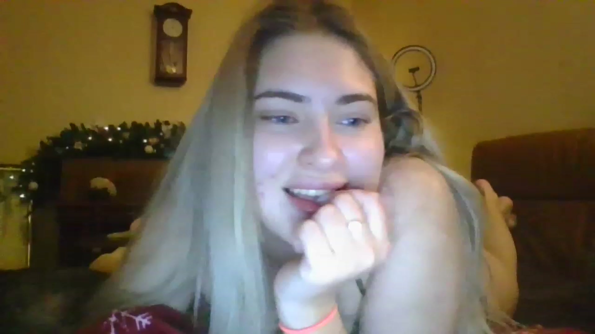 Gallery image thumbnail from Sweet__Doll__'s myfreecams stream on, 12/26/2022, 21:31 image 11 of 20