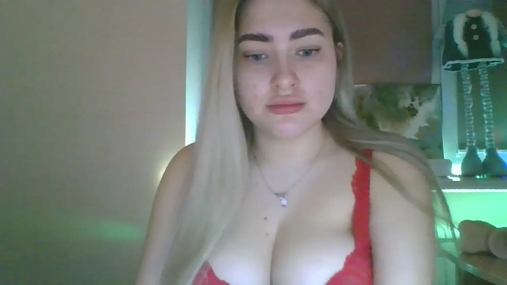Gallery image thumbnail from Sweet__Doll__'s myfreecams stream on, 12/31/2022, 15:10 image 14 of 20