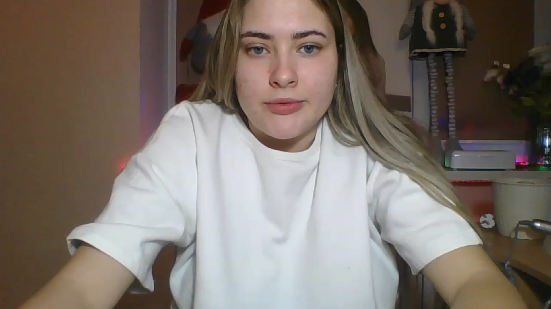 Gallery image thumbnail from Sweet__Doll__'s myfreecams stream on, 01/19/2023, 14:31 image 13 of 20