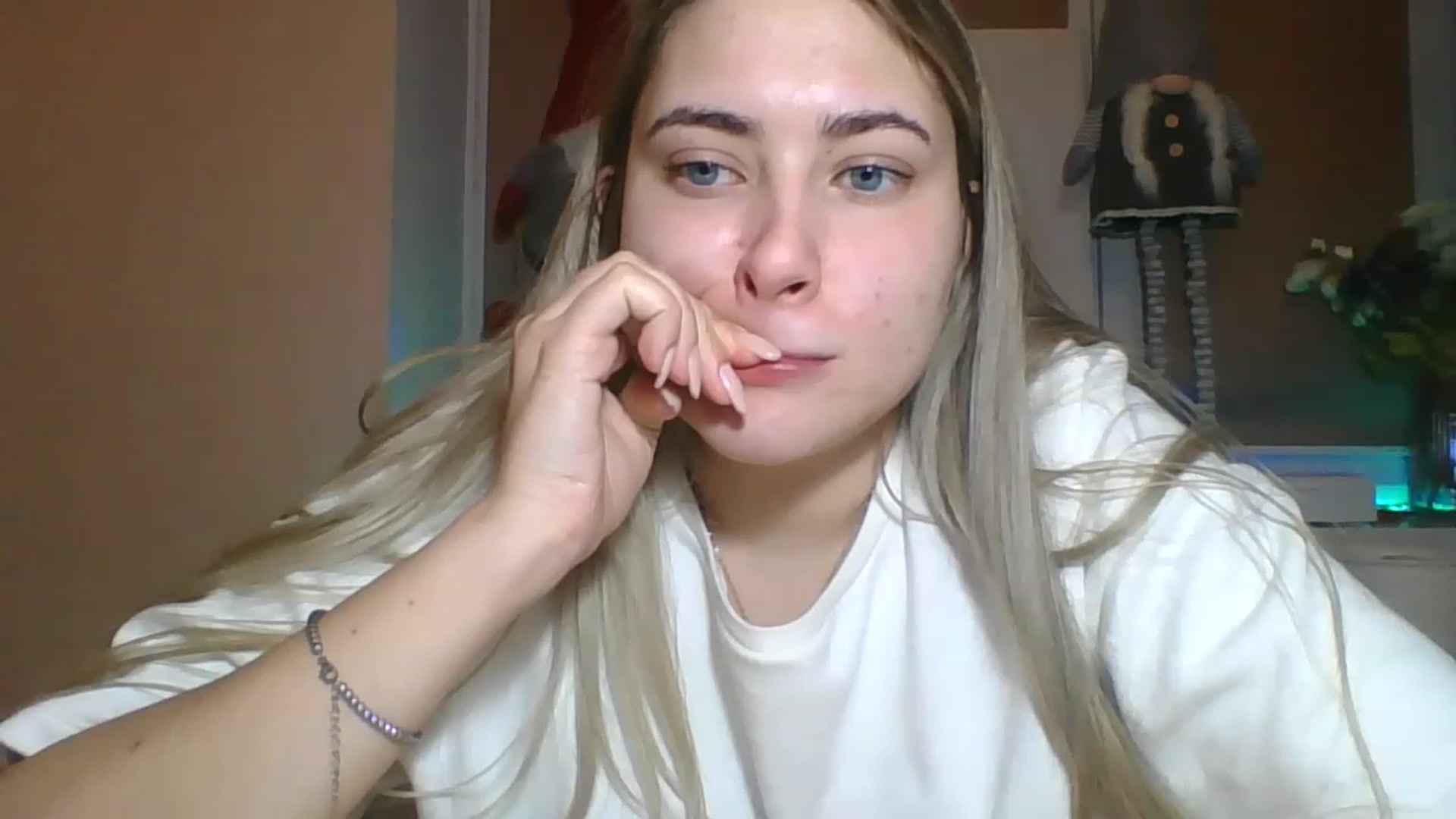 Gallery image thumbnail from Sweet__Doll__'s myfreecams stream on, 01/19/2023, 14:31 image 19 of 20