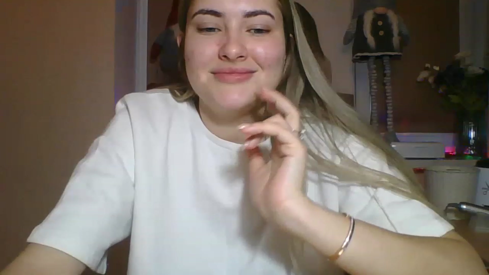 Gallery image thumbnail from Sweet__Doll__'s myfreecams stream on, 01/19/2023, 14:31 image 3 of 20