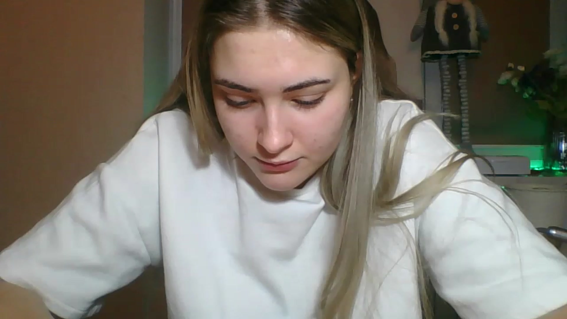 Gallery image thumbnail from Sweet__Doll__'s myfreecams stream on, 01/19/2023, 14:31 image 10 of 20