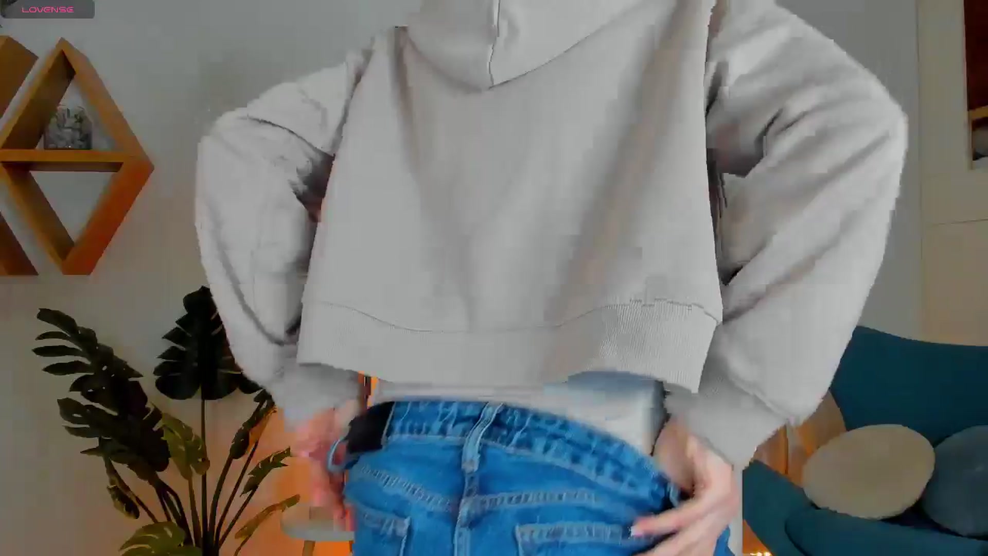 Gallery image thumbnail from Sweet__Vikki's myfreecams stream on, 02/12/2026, 12:16 image 3 of 20